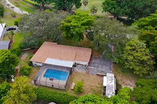 4511 E Country Club Cir, Plantation, FL 33317 - Photo 34