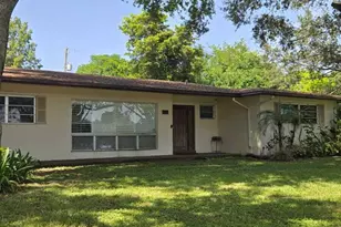 4511 E Country Club Cir, Plantation, FL 33317 - Photo 1