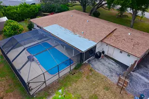 4511 E Country Club Cir, Plantation, FL 33317 - Photo 4