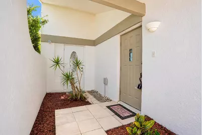 820 NW 21st Way #820, Delray Beach, FL 33445 - Photo 4
