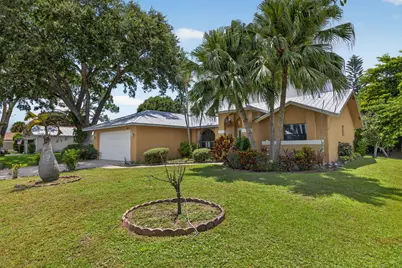 2252 SE McMaster Street, Port Saint Lucie, FL 34952 - Photo 2