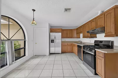 2252 SE McMaster Street, Port Saint Lucie, FL 34952 - Photo 8
