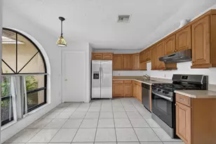 2252 SE McMaster St, Port Saint Lucie, FL 34952 - Photo 8