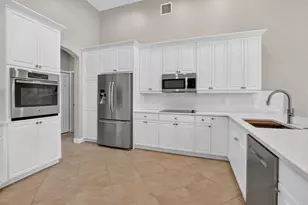 8100 Muirhead Cir, Boynton Beach, FL 33472 - Photo 28