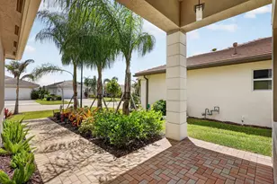 14237 SW Waterfall Ln, Port Saint Lucie, FL 34987 - Photo 6