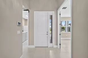 14237 SW Waterfall Ln, Port Saint Lucie, FL 34987 - Photo 10