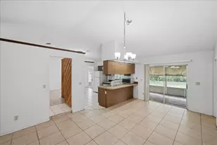 1646 SE Holiday Rd, Port Saint Lucie, FL 34952 - Photo 18