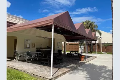 635 Executive Center Drive, West Palm Beach, FL 33401 - Photo 26