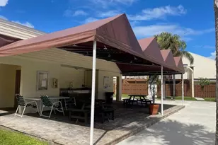 635 Executive Center Dr, West Palm Beach, FL 33401 - Photo 26