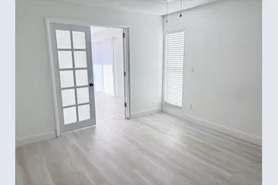 635 Executive Center Drive, West Palm Beach, FL 33401 - Photo 20