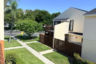 635 Executive Center Dr, West Palm Beach, FL 33401 - Photo 22