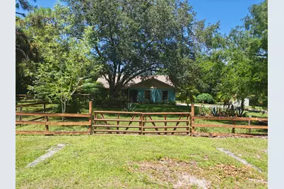 13881 42nd Road N, West Palm Beach, FL 33411 - Photo 2