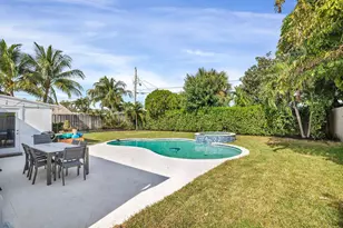 375 Leigh Rd, West Palm Beach, FL 33405 - Photo 18