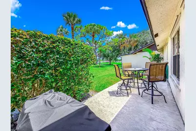 39 VÃ­a De Casas Norte, Boynton Beach, FL 33426 - Photo 24
