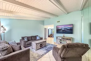 39 VÃ­a De Casas Norte, Boynton Beach, FL 33426 - Photo 4