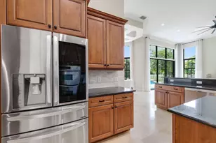 8977 Stone Pier Dr, Boynton Beach, FL 33472 - Photo 26