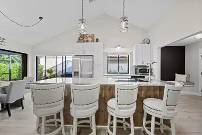 2895 Farragut Lane, West Palm Beach, FL 33409 - Photo 8