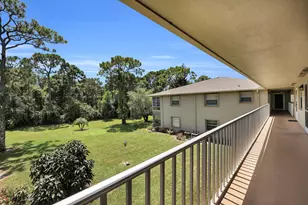 15 Lake Vista Trail, Port Saint Lucie, FL 34952 - Photo 2