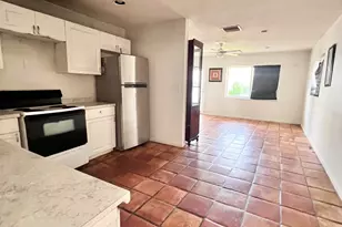 6711 NW 72nd St, Tamarac, FL 33321 - Photo 12