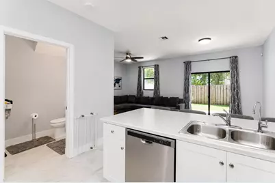 5437 NW 27th Court, Margate, FL 33063 - Photo 6