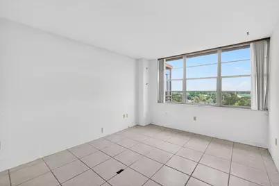 1100 St Charles Place #PH3, Pembroke Pines, FL 33026 - Photo 36