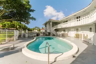 431 W Camino Real, Boca Raton, FL 33432 - Photo 2