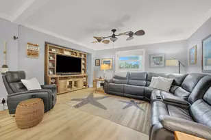 10015 Daisy Ave, Palm Beach Gardens, FL 33410 - Photo 6