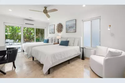 2528 NE 26th Terrace, Fort Lauderdale, FL 33305 - Photo 16