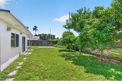 200 NE 28th Terrace, Boca Raton, FL 33431 - Photo 42
