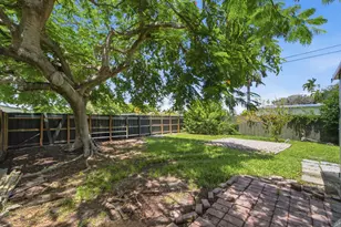 10275 SW 152nd St, Miami, FL 33157 - Photo 32