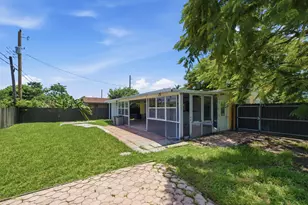 10275 SW 152nd St, Miami, FL 33157 - Photo 30