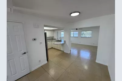 4717 NW 49th Place, Tamarac, FL 33319 - Photo 4