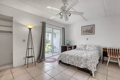 400 Village Green Circle W #117, Palm Springs, FL 33461 - Photo 8