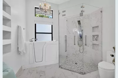 2185 Regents Boulevard, West Palm Beach, FL 33409 - Photo 42