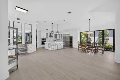 2185 Regents Boulevard, West Palm Beach, FL 33409 - Photo 10