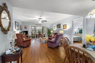 750 Lori Dr, Palm Springs, FL 33461 - Photo 2