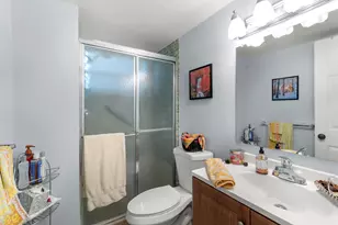 750 Lori Dr, Palm Springs, FL 33461 - Photo 6