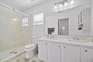 5072 Palmbrooke Cir, West Palm Beach, FL 33417 - Photo 14