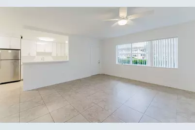 601 SW 2nd Avenue #5, Boca Raton, FL 33432 - Photo 4
