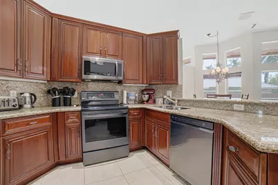 10599 Saint Thomas Drive, Boca Raton, FL 33498 - Photo 18