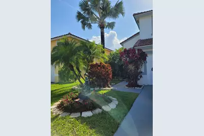 8117 Pelican Harbour Drive, Lake Worth, FL 33467 - Photo 26