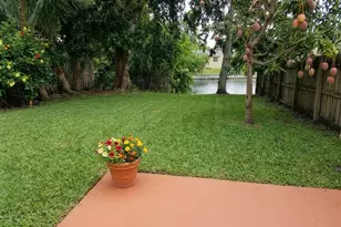 6534 Harbour Rd, North Lauderdale, FL 33068 - Photo 10