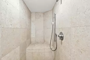 465 Brickell Ave, Miami, FL 33131 - Photo 16