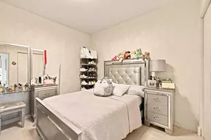 7901 Hispanola Ave, North Bay Village, FL 33141 - Photo 16