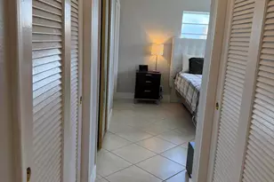 900 NE 12th Ave, Hallandale Beach, FL 33009 - Photo 16