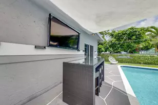 3609 SW 58th Ave, West Park, FL 33023 - Photo 8