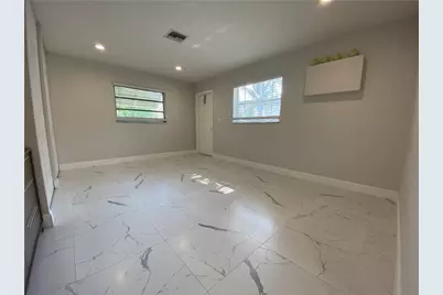 624 NE 10th Avenue #5, Fort Lauderdale, FL 33304 - Photo 8