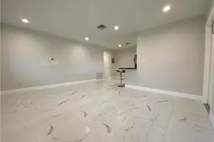 624 NE 10th Ave, Fort Lauderdale, FL 33304 - Photo 4
