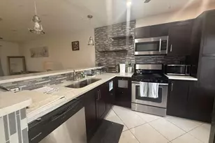 3406 NW 49th Ave, Lauderdale Lakes, FL 33319 - Photo 4