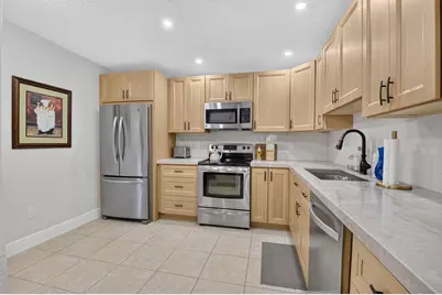 9292 Sabal Ridge Circle #C, Boca Raton, FL 33434 - Photo 6